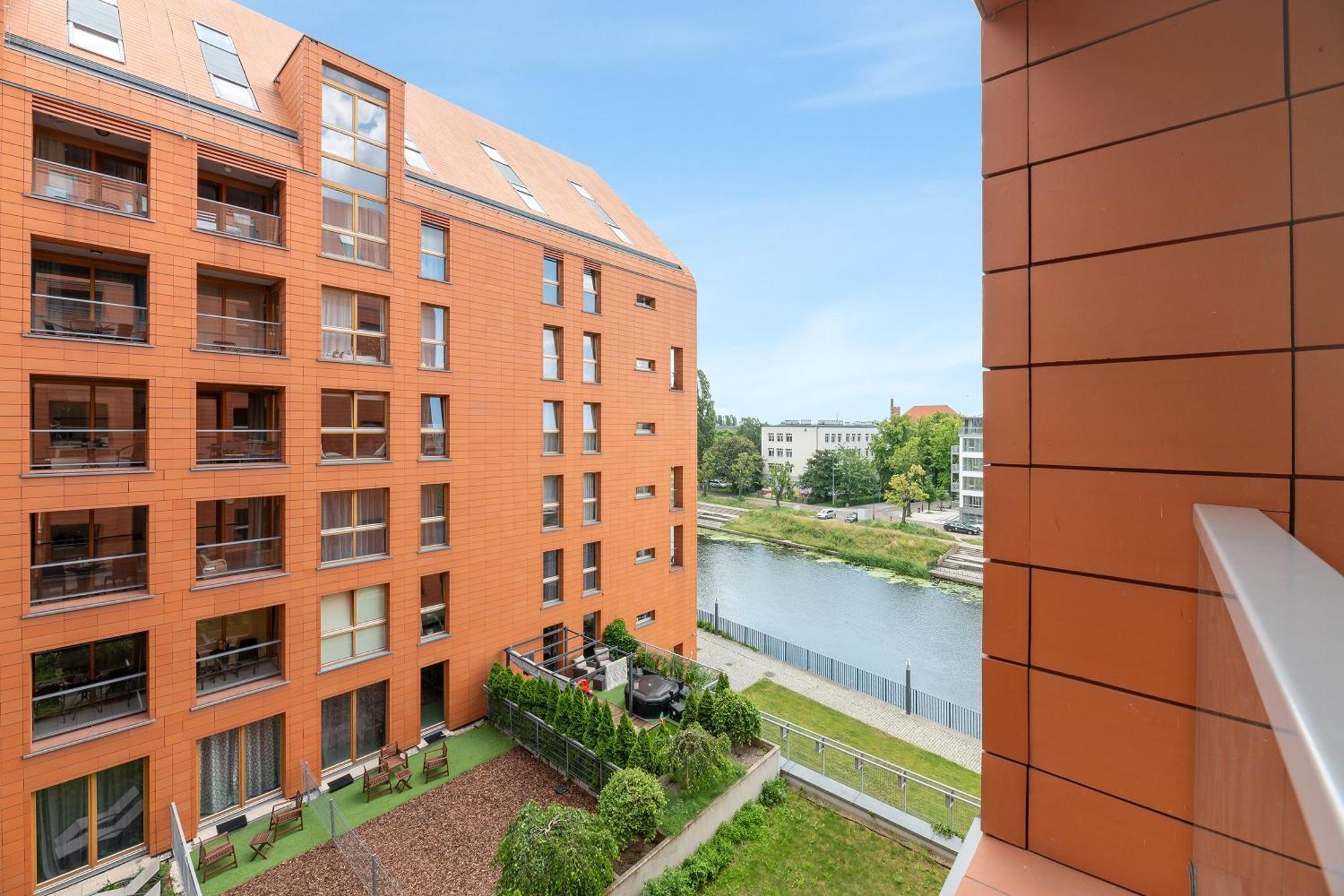 Aura Island Riverside By Downtown Apartments Danzig Exterior foto