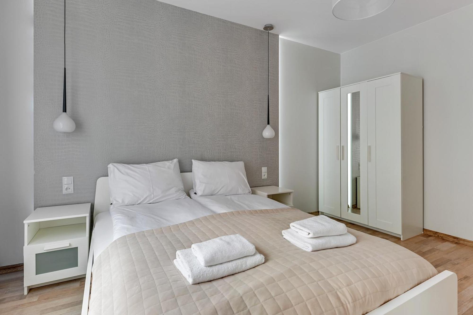 Aura Island Riverside By Downtown Apartments Danzig Exterior foto